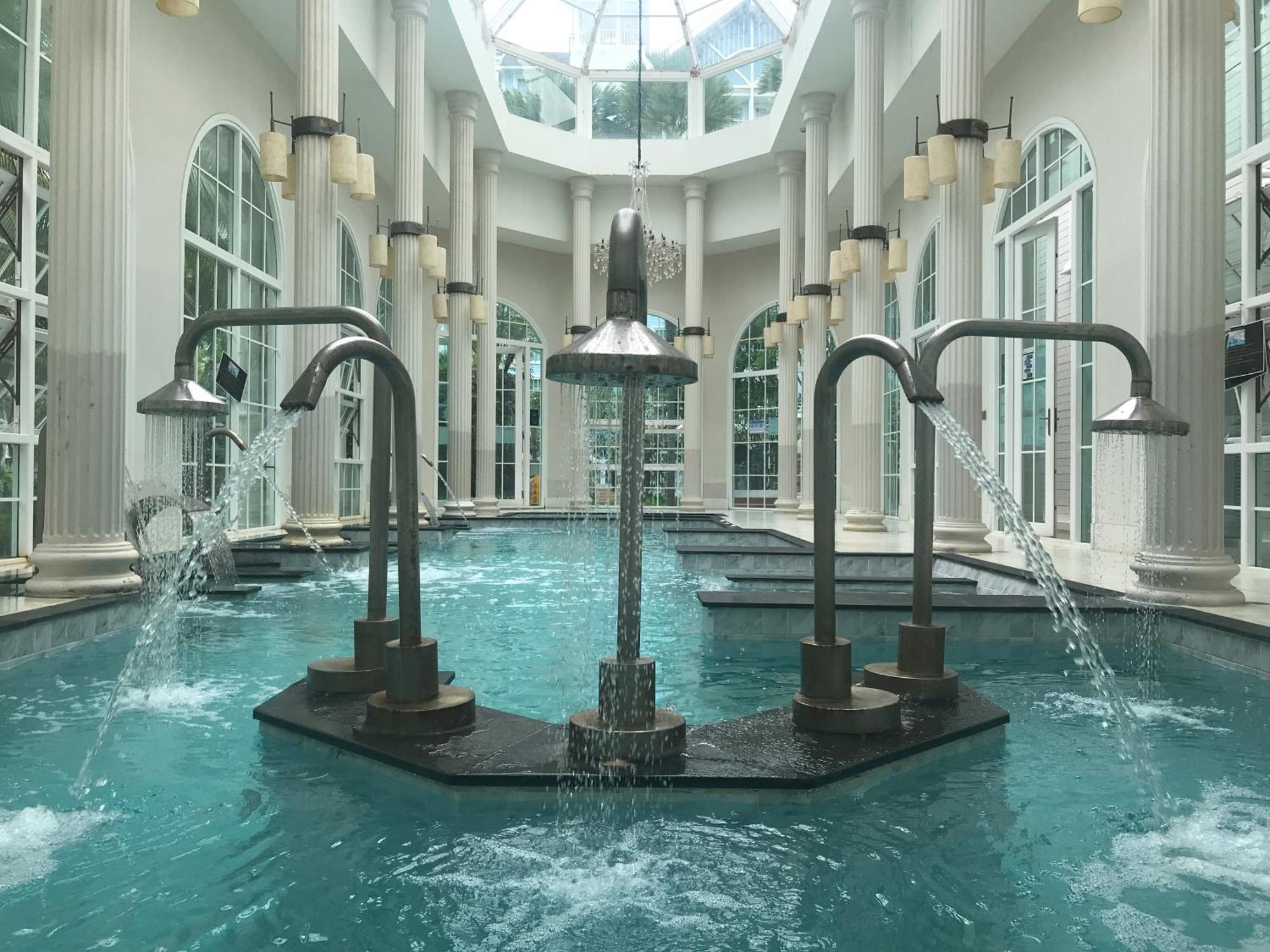 Grand Florida芭提雅带免费游泳池温泉和健身房和办公区水上花园公寓e208 Jomtien Beach Zewnętrze zdjęcie
